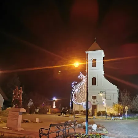 Illaberek Vendeghaz Sukoró