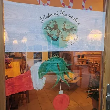 Illaberek Vendeghaz Penzion