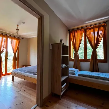 Illaberek Vendeghaz