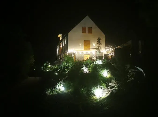 Illaberek Vendeghaz בית הארחה