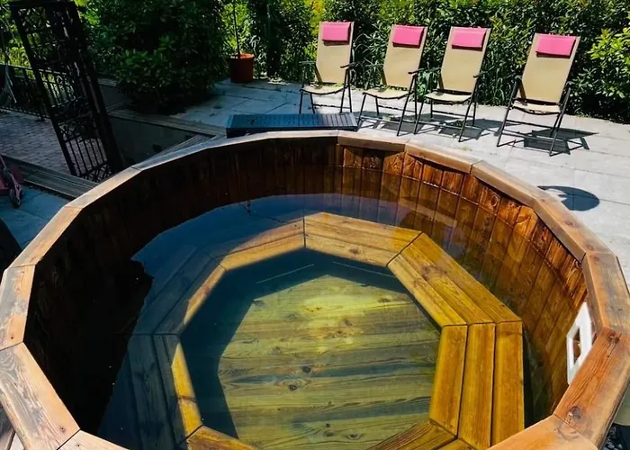 Illaberek Vendeghaz * Sukoró